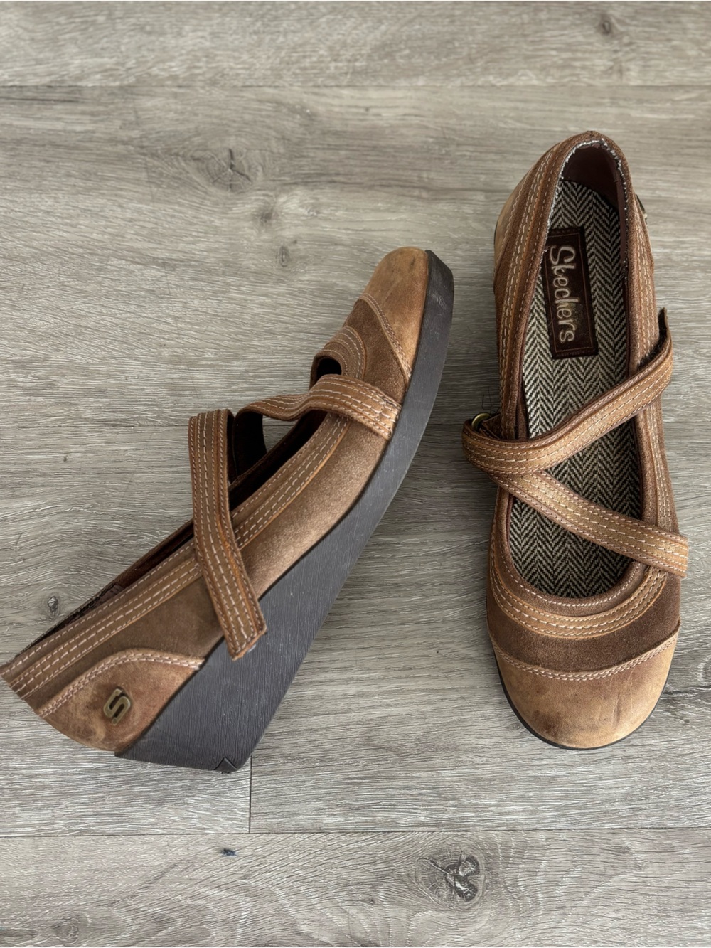 Vintage Mary Jane Skechers Wedges 🍂